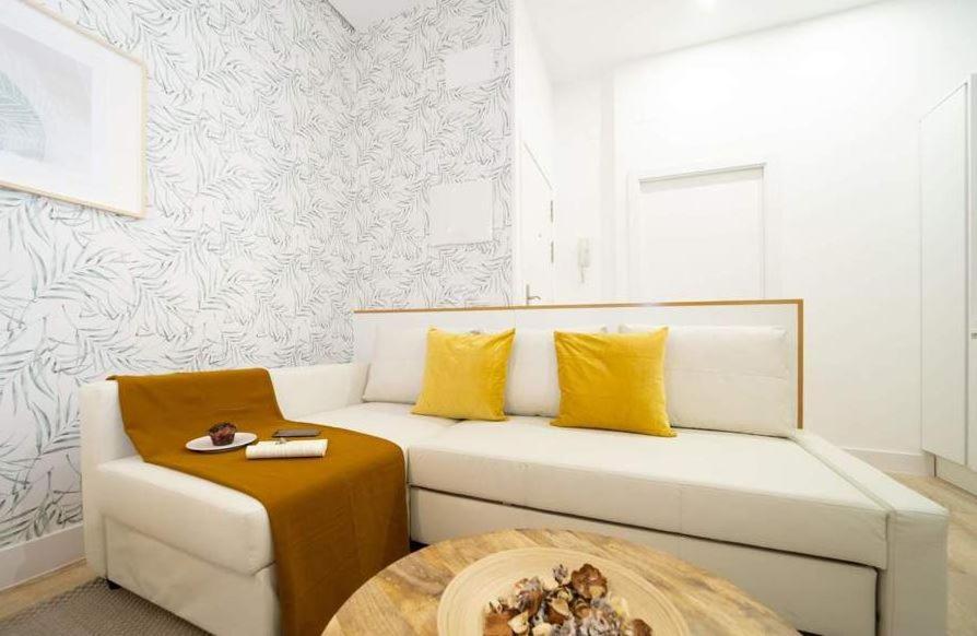 Fuencarral Apartment Madrid Bagian luar foto