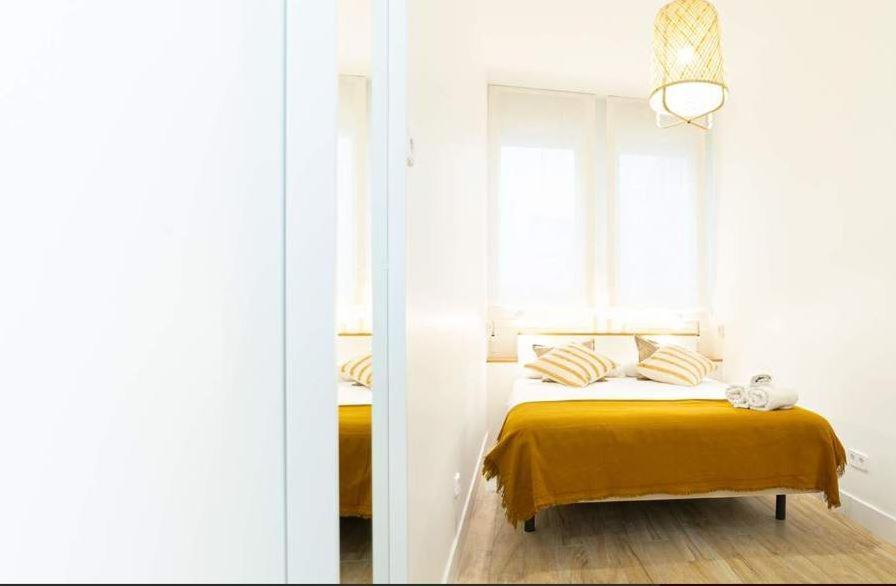 Fuencarral Apartment Madrid Bagian luar foto