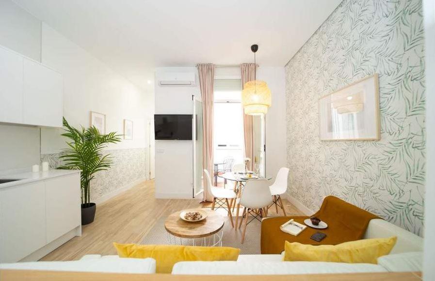 Fuencarral Apartment Madrid Bagian luar foto